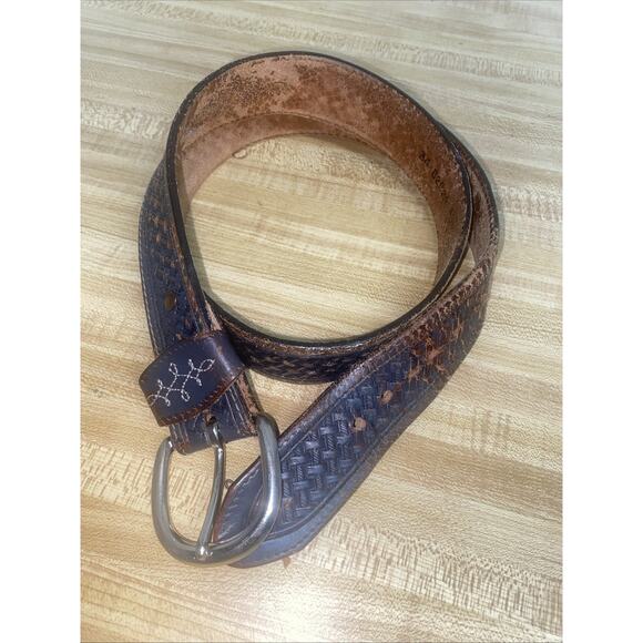 SILVER CREEK COLLECTION 100% Leather Basket Weave Look Hand Tooled Belt Sz 34 - Picture 1 of 8